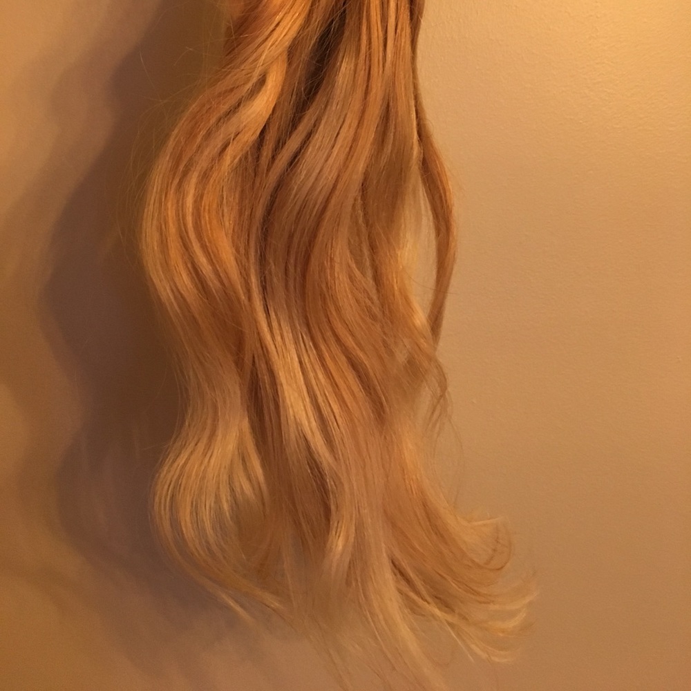Luxy Hair Blonde Balayage seamless Hair Extensions